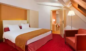 Ile kosztuje hotel w Warszawie? Ceny, które mogą cię zaskoczyć