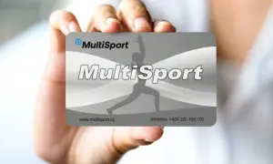 Karta MultiSport w dłoni. Czy na Termy Maltańskie można wejść na Multisport? Sprawdź na stronie www.multisport.cz.