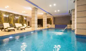 Jak iść na basen w hotelu i uniknąć nieprzyjemnych niespodzianek