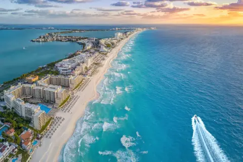 Kiedy jechać do Cancun, aby uniknąć deszczu i cieszyć się słońcem