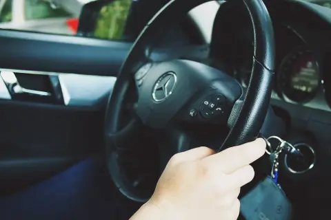 Jak przewieźć auto z Niemiec: najtańsze i najbezpieczniejsze metody