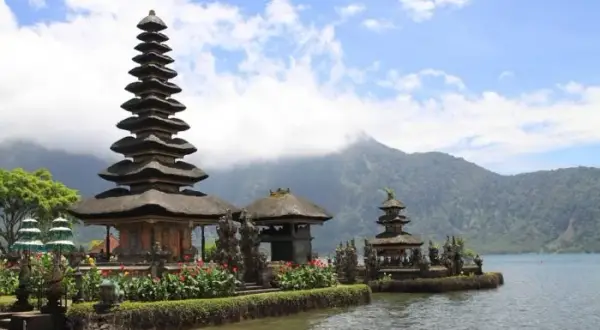 Jaka waluta obowiązuje na Bali? Wszystko o rupii indonezyjskiej i wymianie