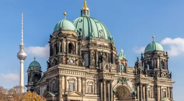 Najlepsze atrakcje turystyczne w Berlinie, które musisz zobaczyć podczas wycieczki