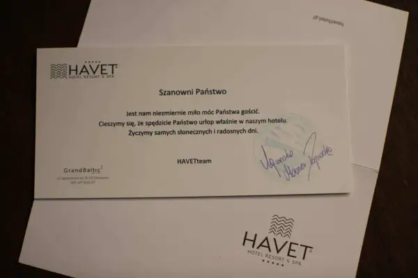 Jak napisać opinie o hotelu, aby była pomocna i rzetelna