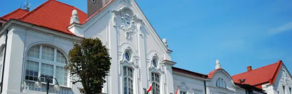 Człuchów atrakcje: Odkryj najciekawsze miejsca, które musisz zobaczyć